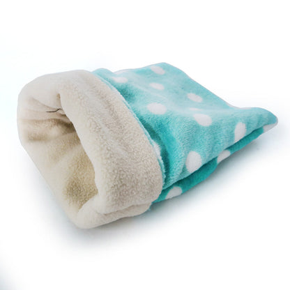 Woofylove Squirrel & Guinea Pig Sleeping Bag - The Snuggly Sleep Haven for Your Tiny Furry Friends