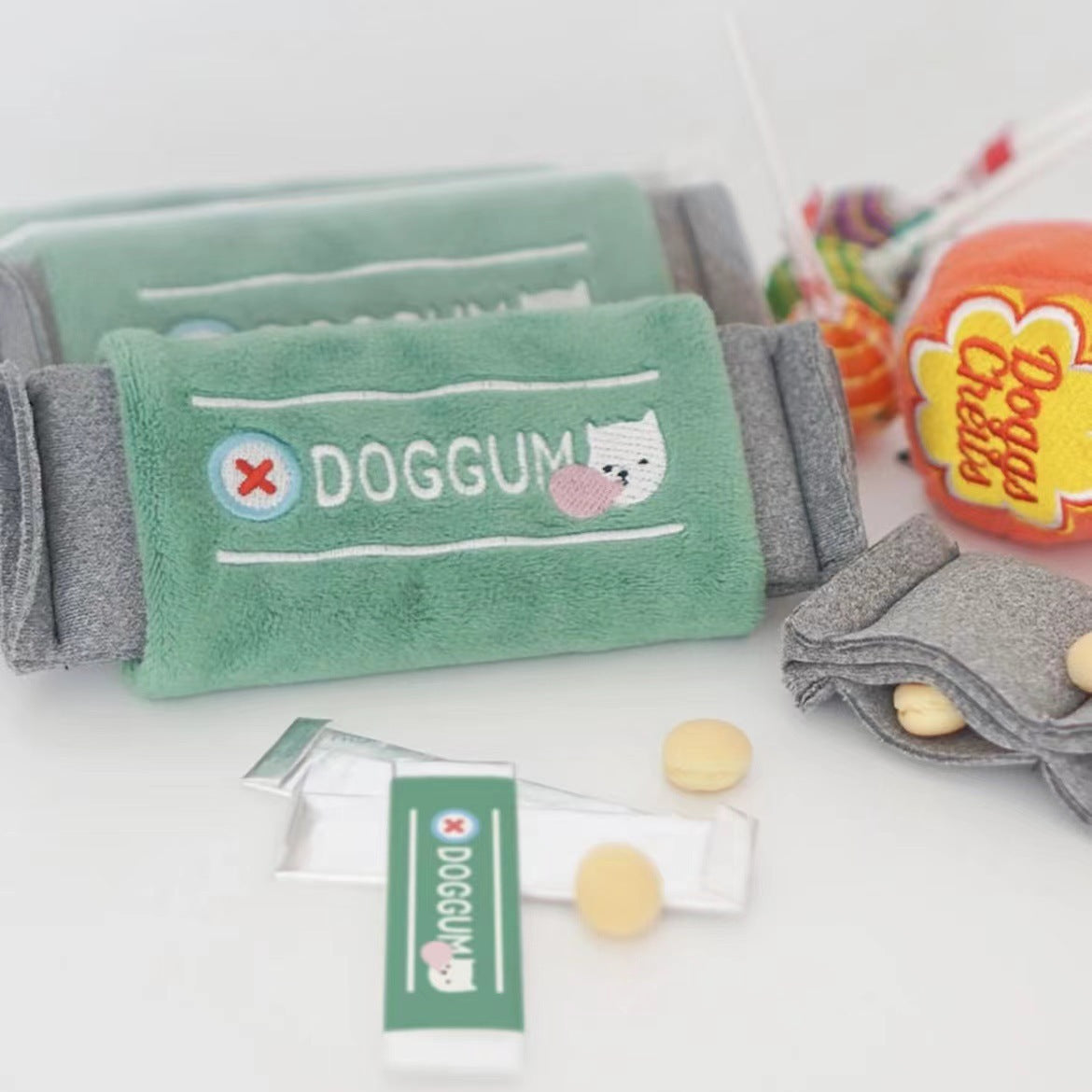 Smart Dog Toy , Chewing Gum Dog Toy Main image
